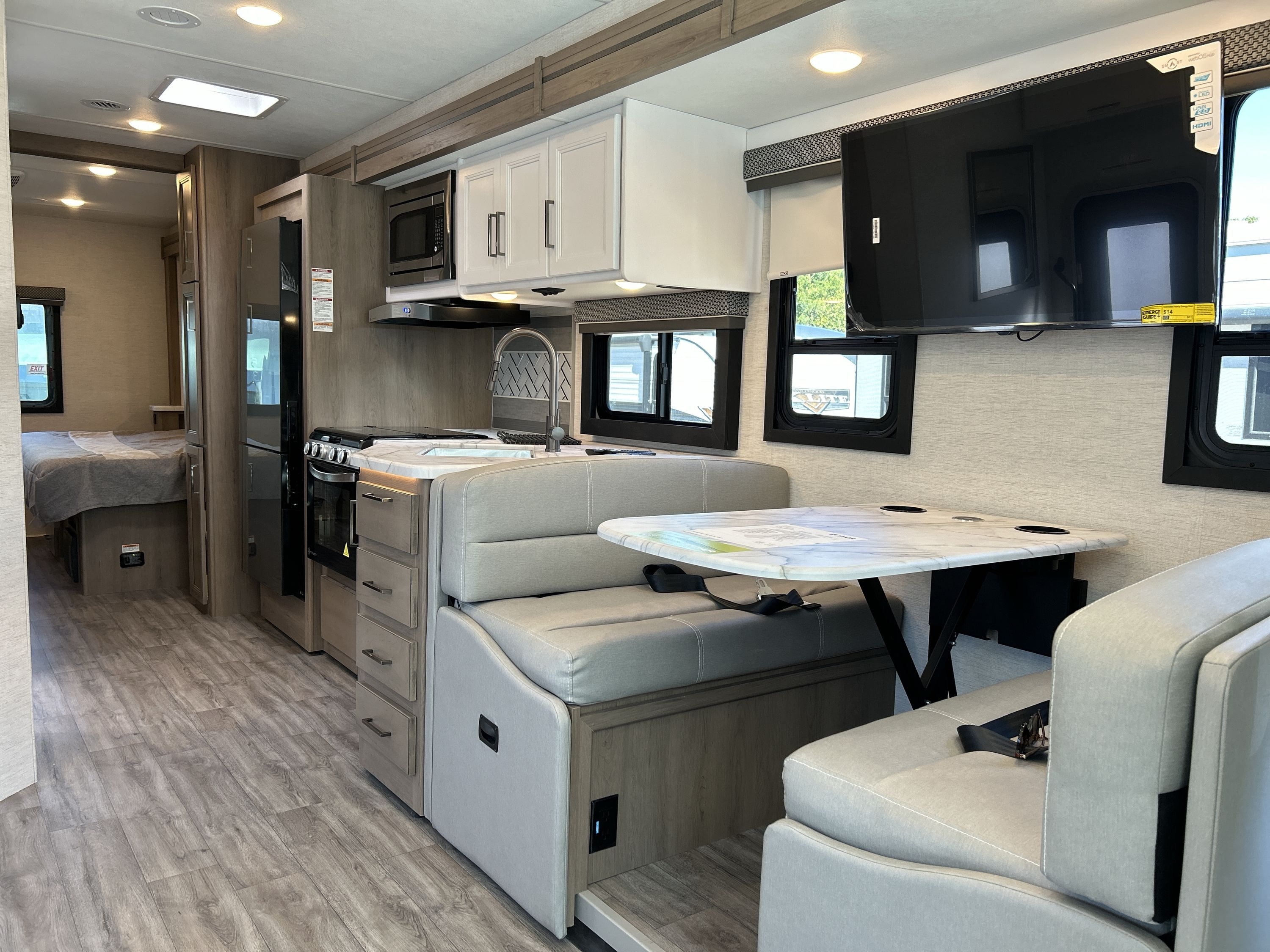 2026 Thor FREEDOM TRAVELER B30 in lewisville TX