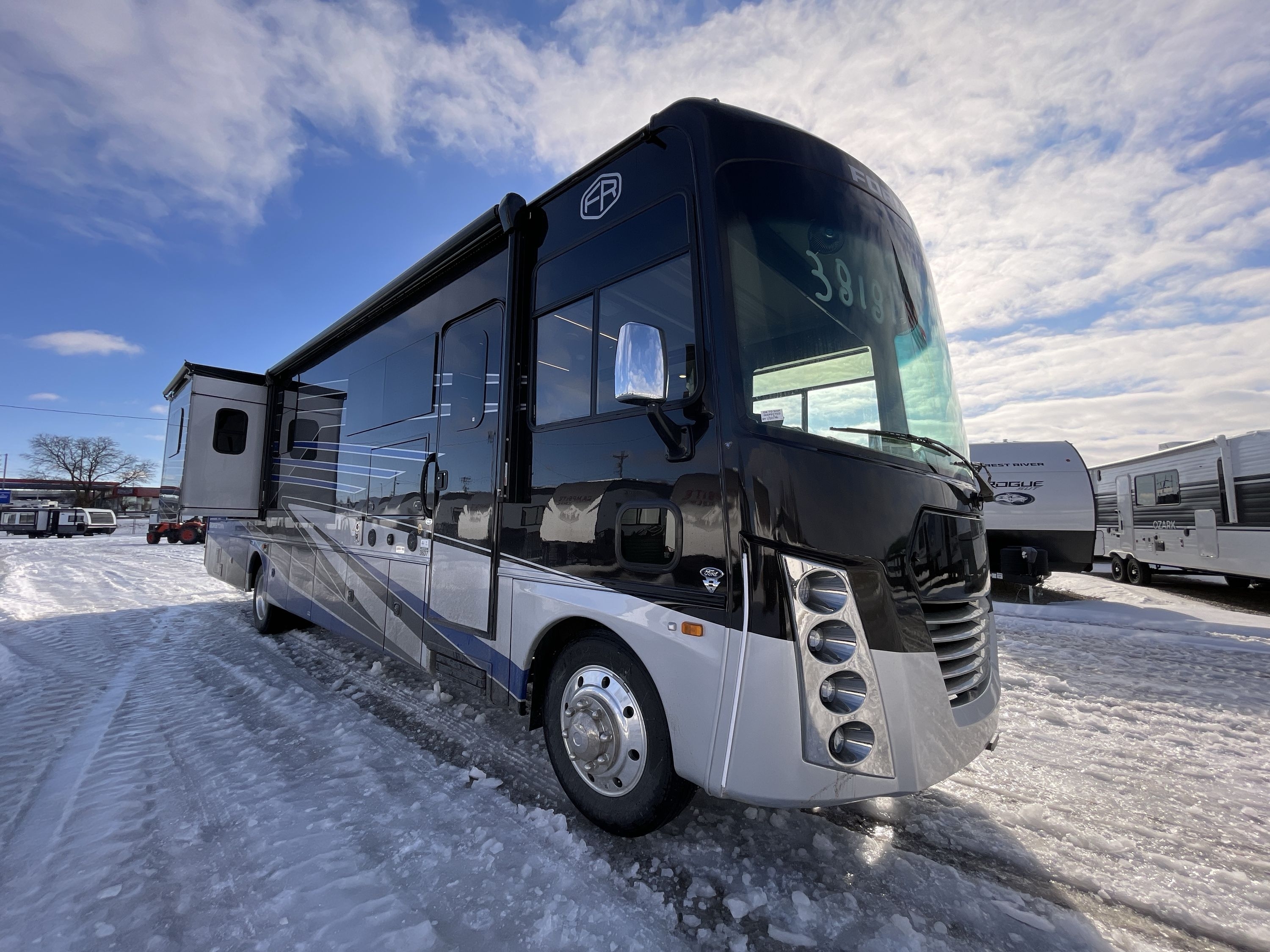 2026 Forest River GEORGETOWN 7 SERIES 36D 36D7 in piqua OH