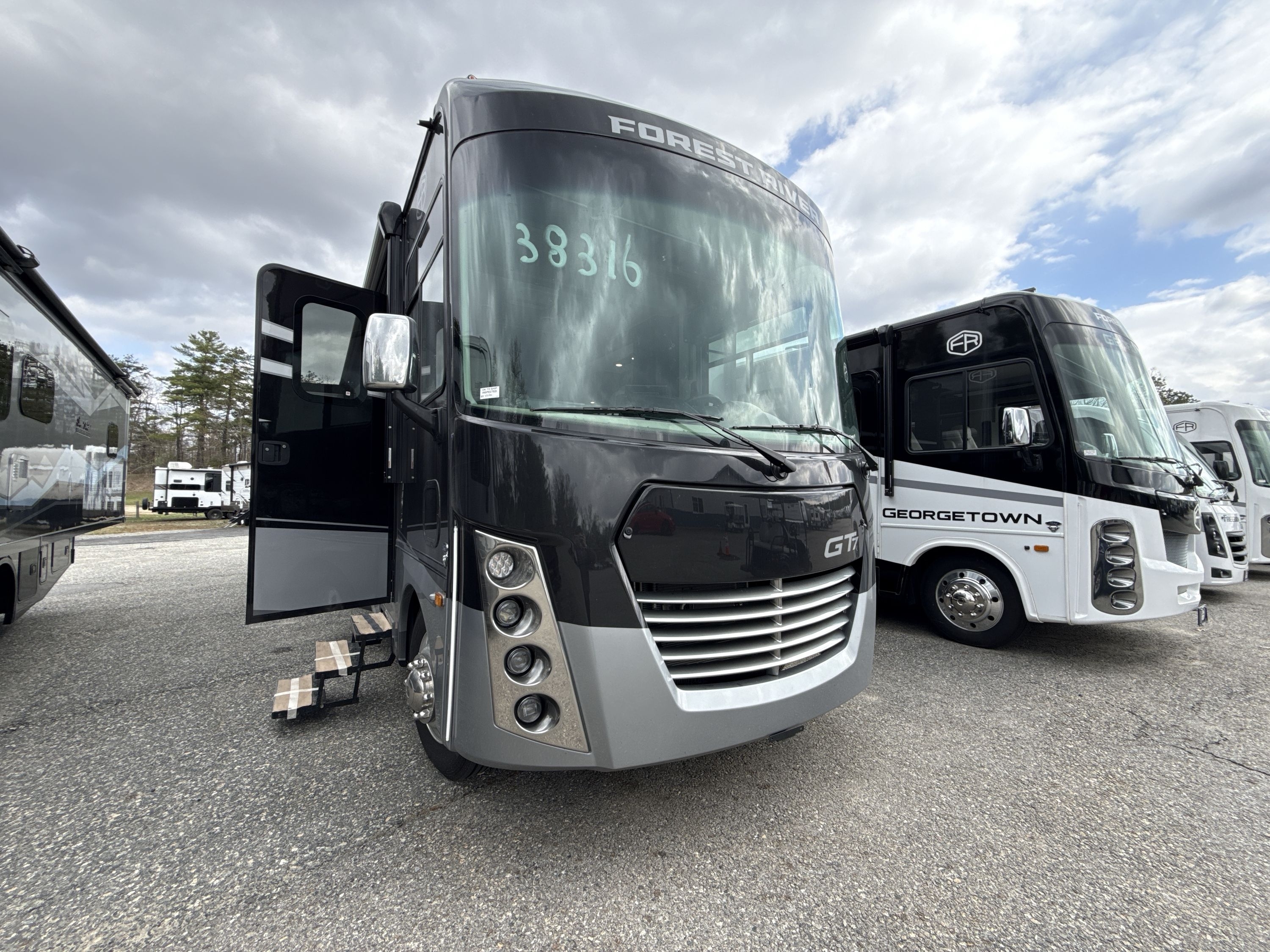 2026 Forest River GEORGETOWN 7 SERIES 36K 36K7 in piqua OH