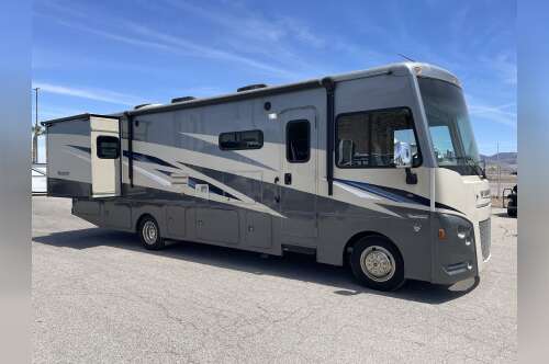 2022 Winnebago SUNSTAR 32M in las vegas NV