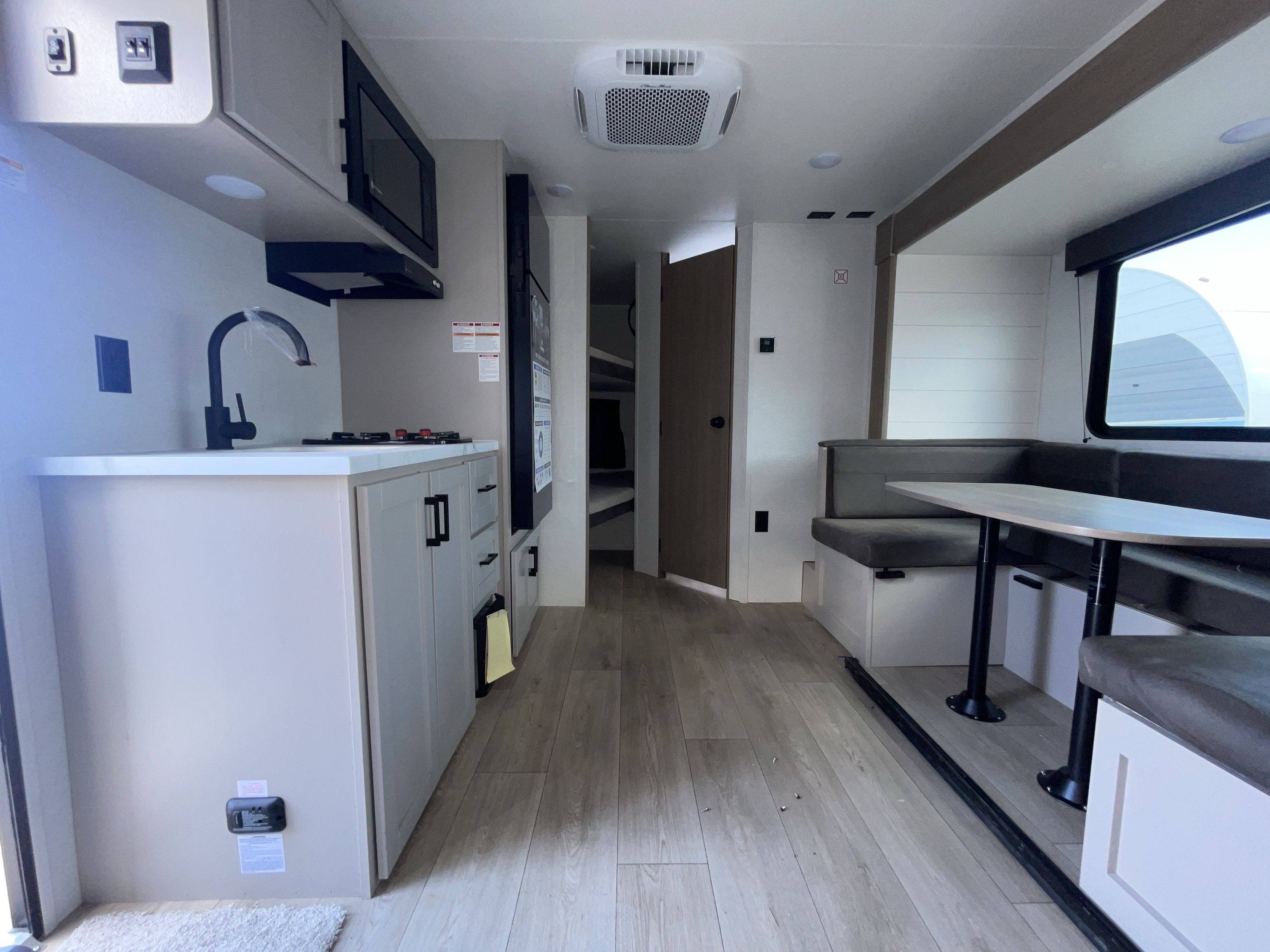 2027 Jayco JAY FLIGHT 197MBW in anthony TX