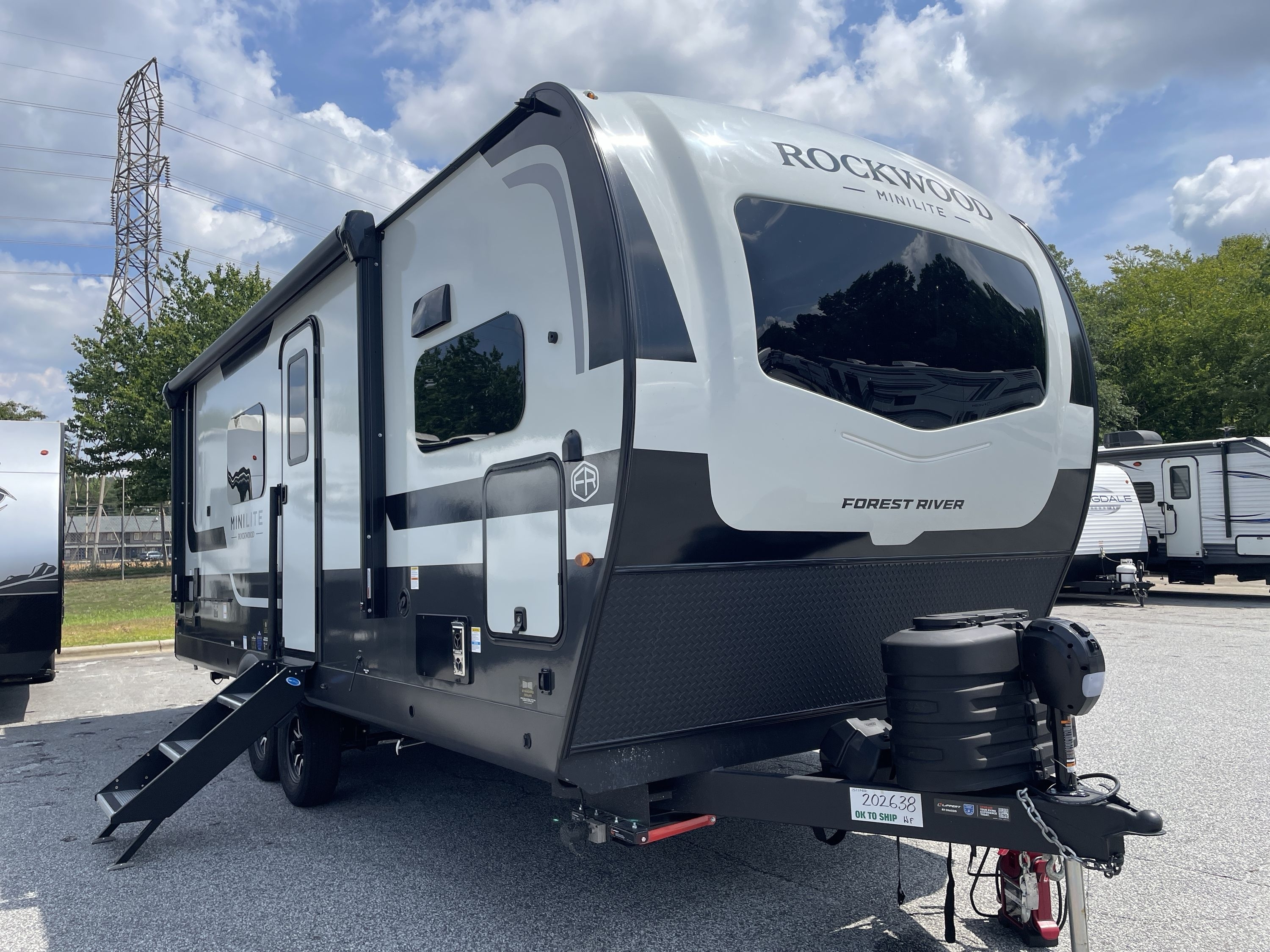 2027 Forest River ROCKWOOD MINI LITE 2523MBR in statesville NC