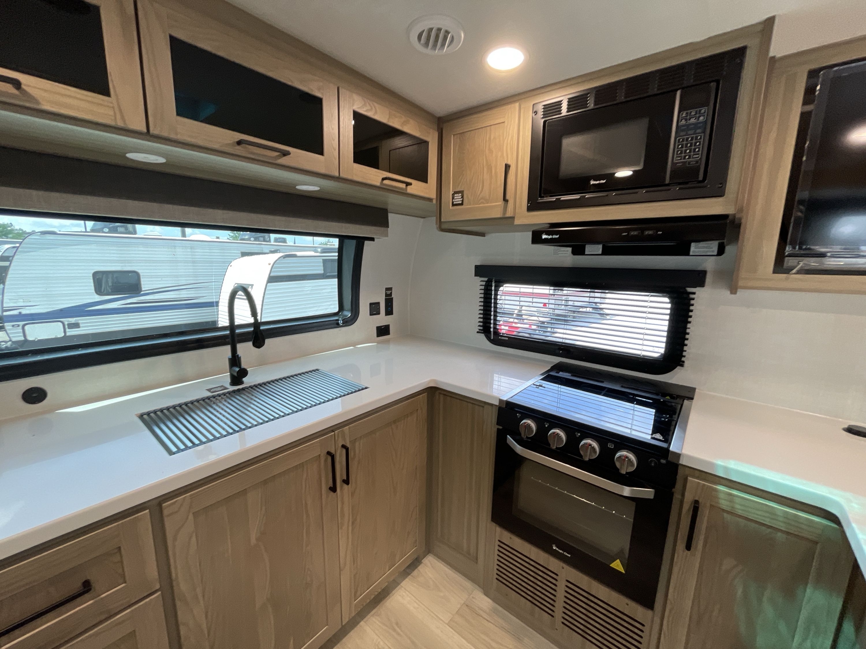 2027 Forest River ROCKWOOD MINI LITE 2523MBR in statesville NC