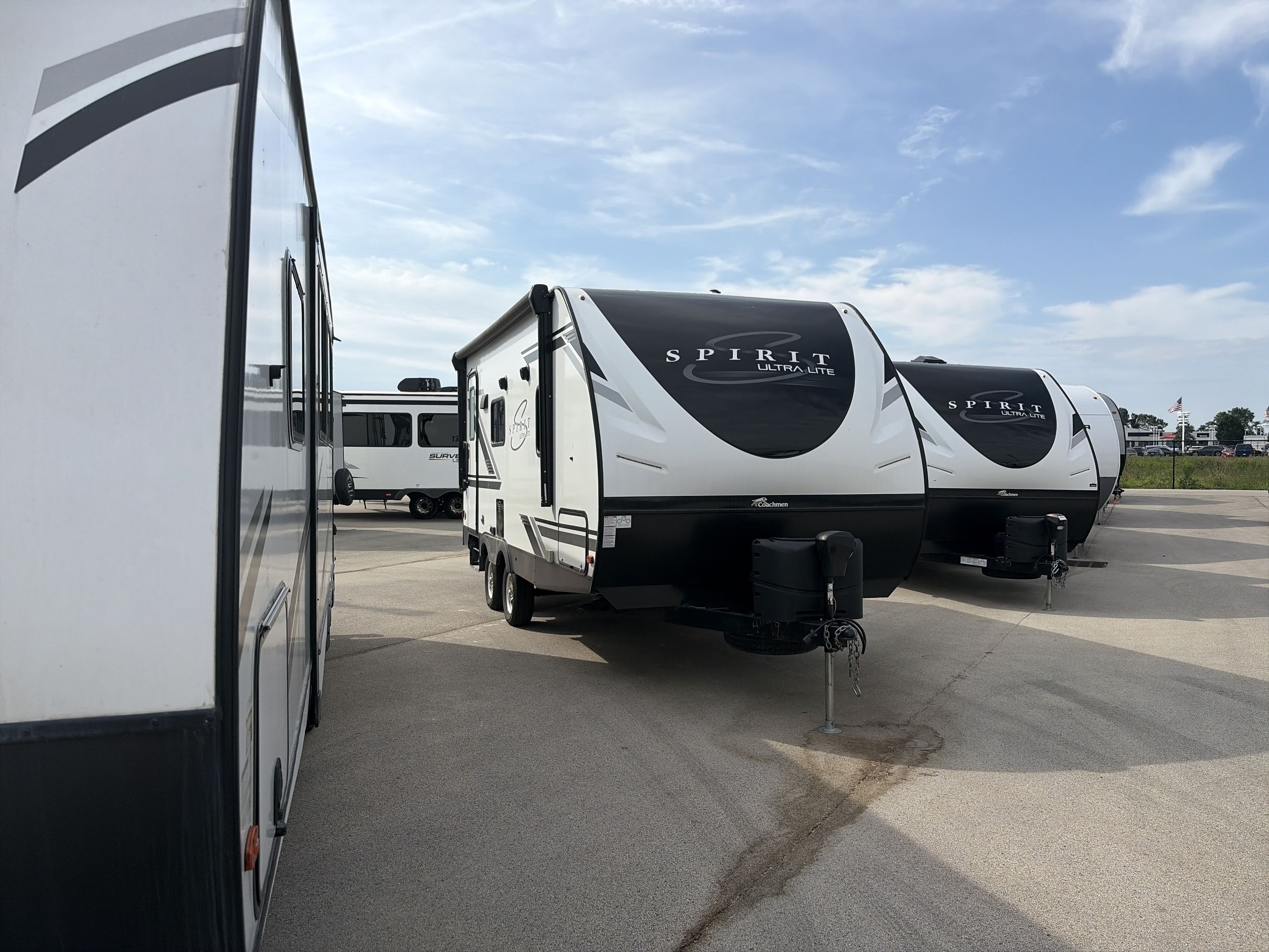2021 Coachmen SPIRIT ULTRA LITE 1943RB RV
