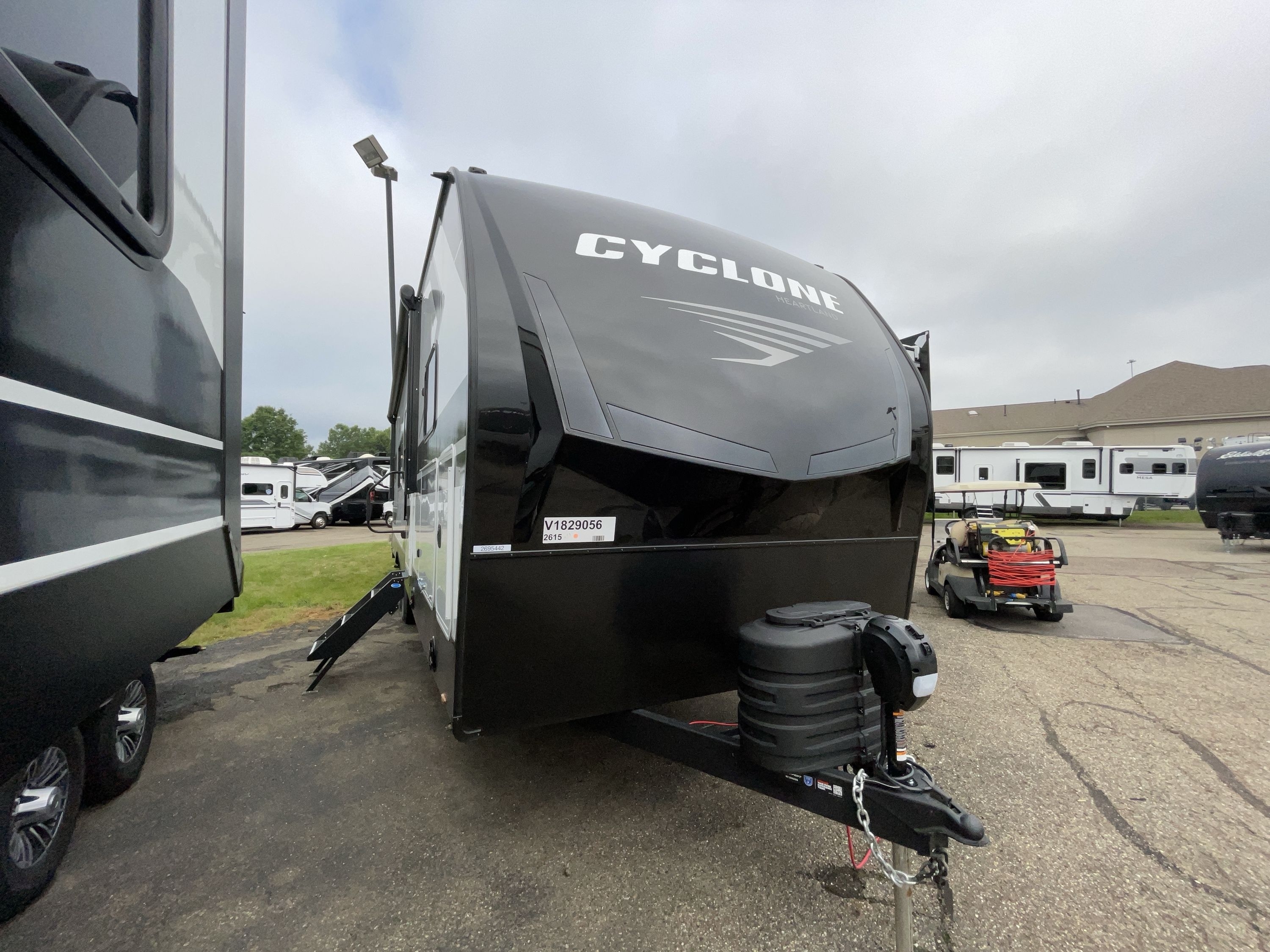 2027 Heartland CYCLONE 2615 in akron OH