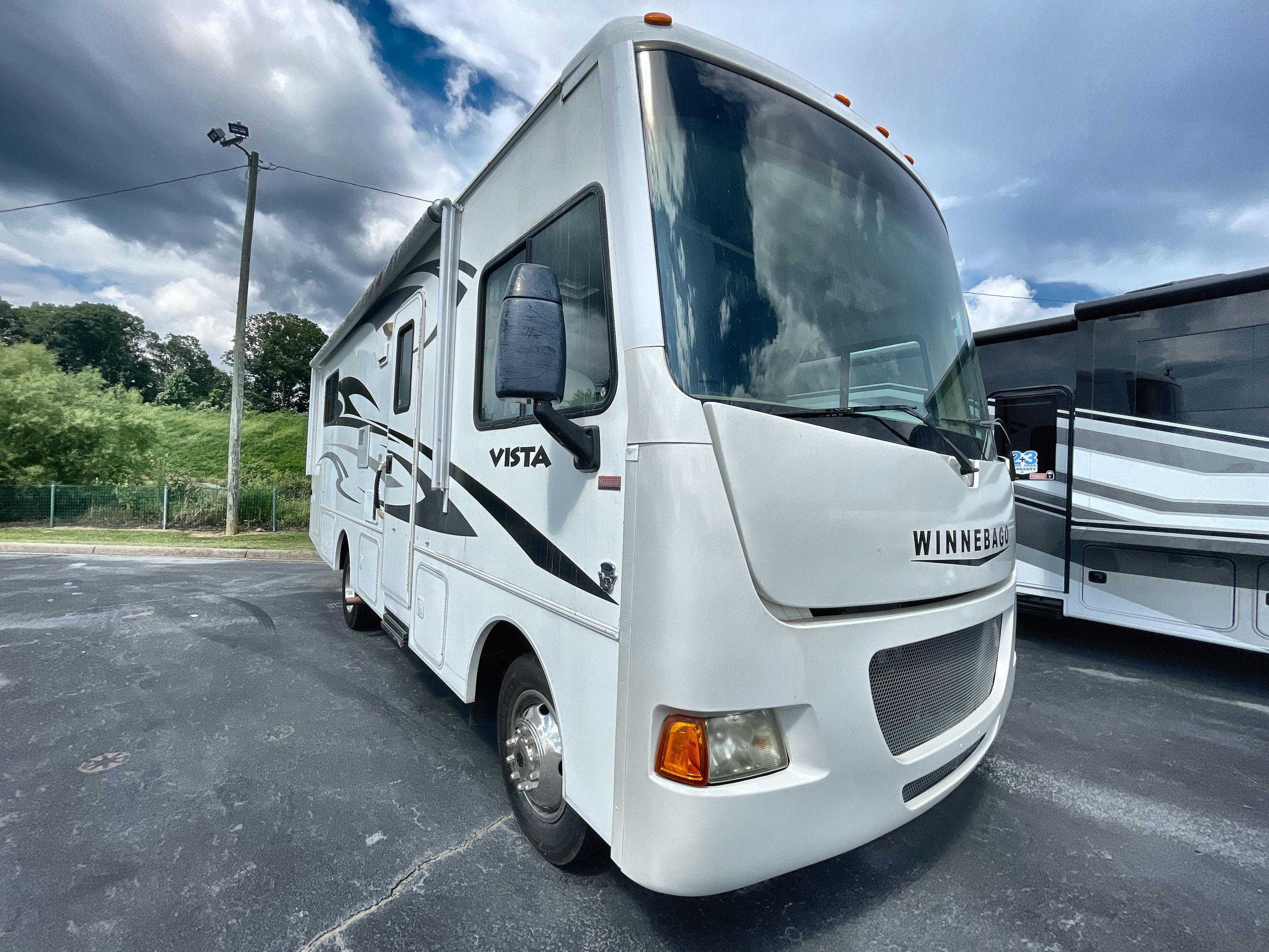 2013 Winnebago VISTA 26HE in hendersonville NC
