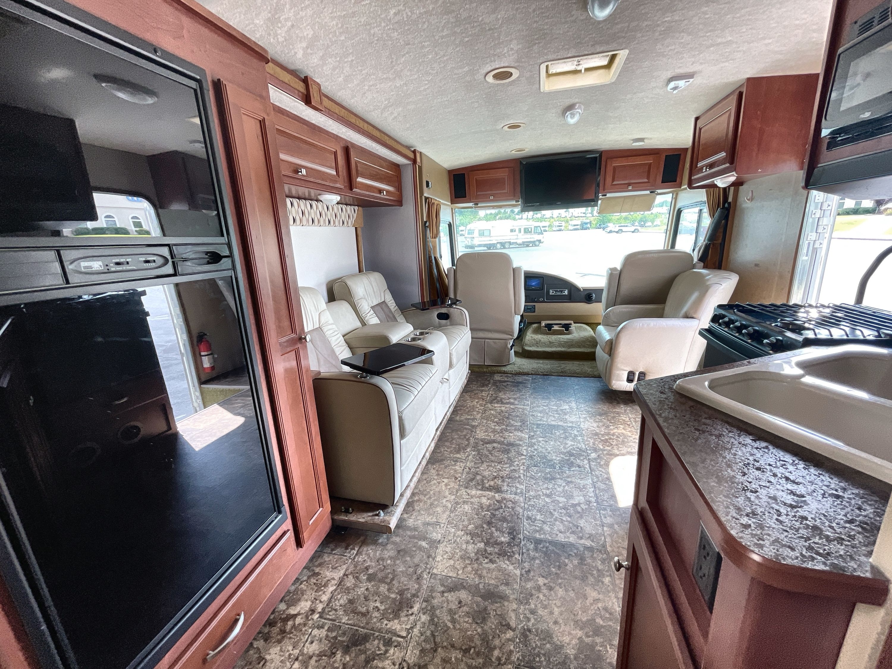 2013 Winnebago VISTA 26HE in hendersonville NC