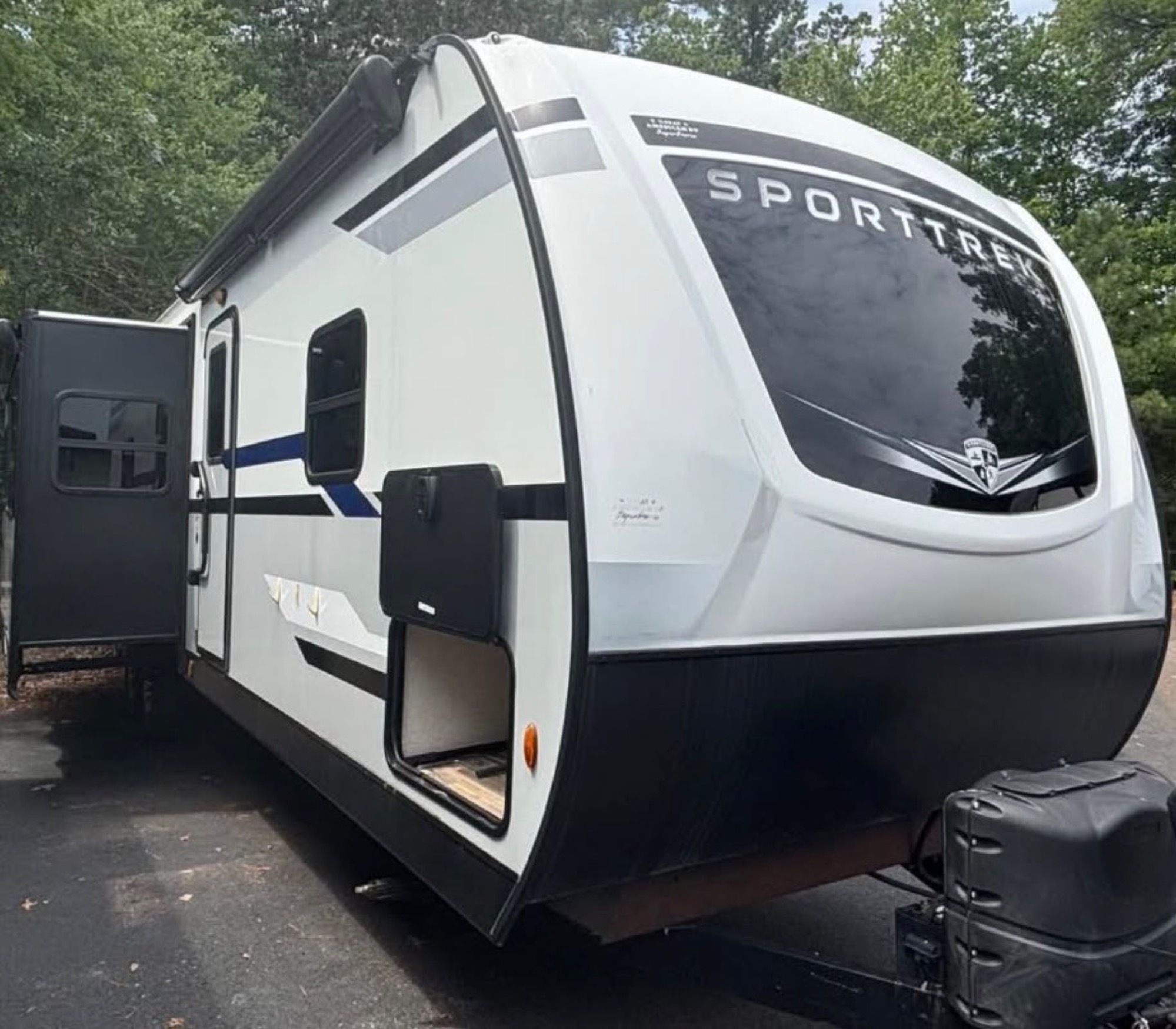 2022 Venture Rv SPORTTREK 327VIK in newport news VA