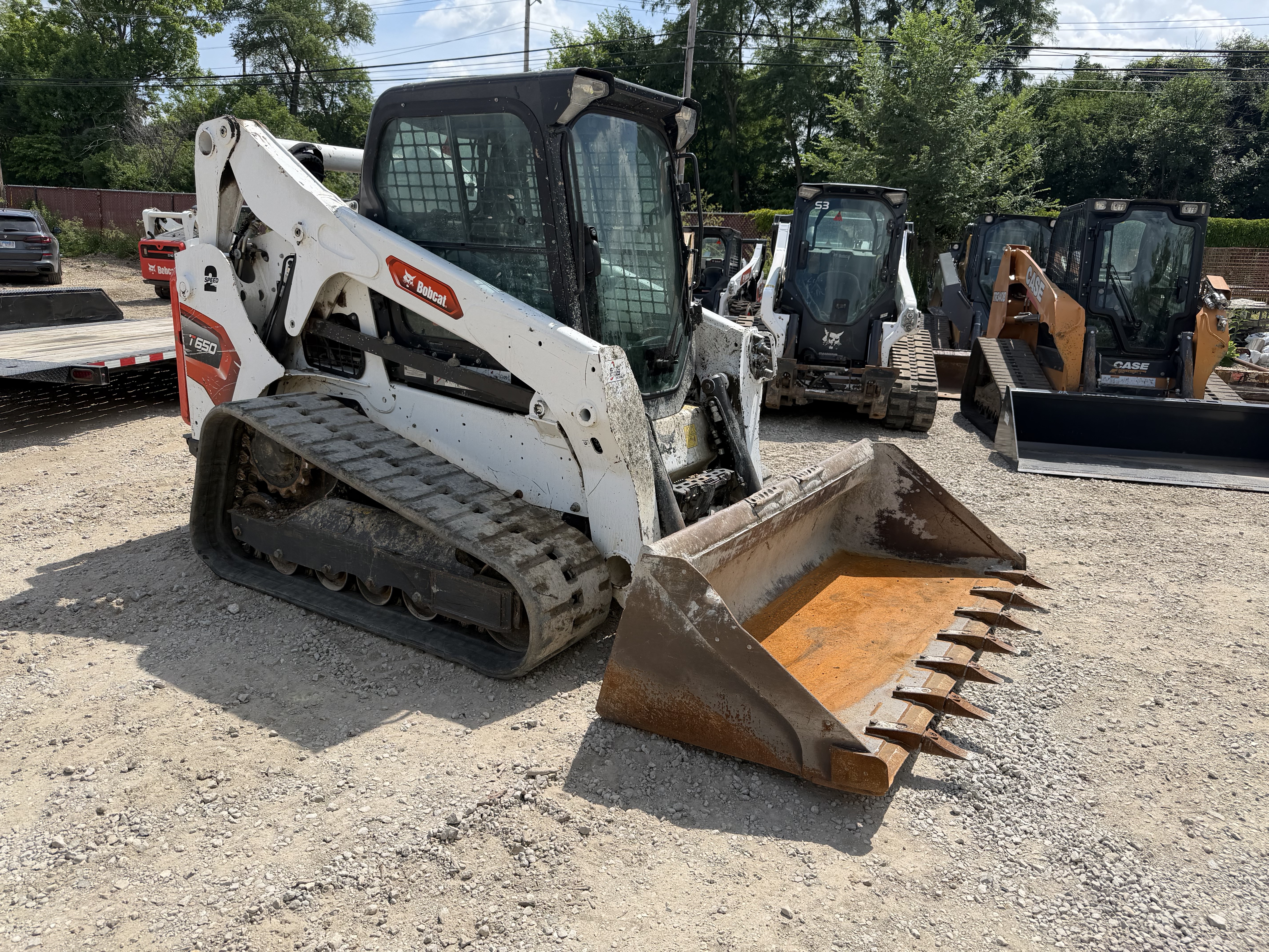 2023 BOBCAT T650 in Batavia, IL
