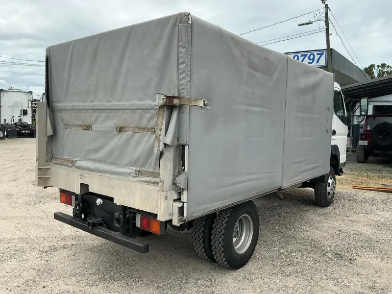 2014 MITSUBISHI FUSO FG