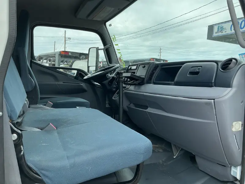 2014 MITSUBISHI FUSO FG