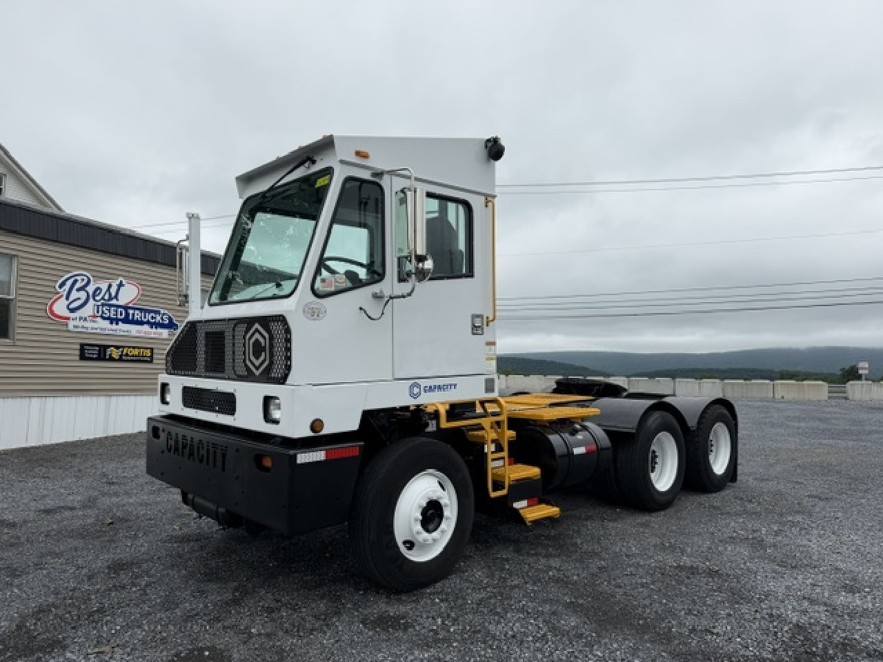 2019 CAPACITY TJ3000 in Myerstown, PA
