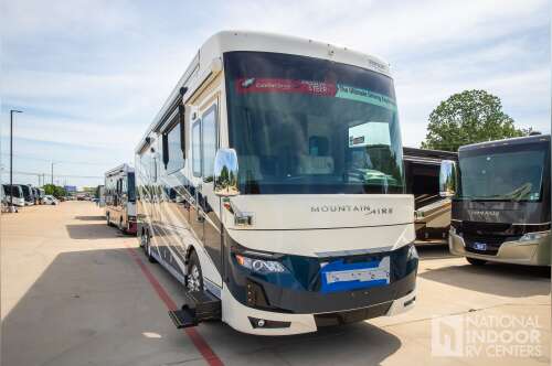 2026 Newmar Mountain Aire 3825 in lewisville TX