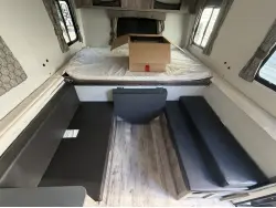 2027 TRAILMANOR 2720 SERIES QB