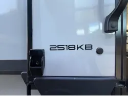 2027 TRAILMANOR 2518 KB