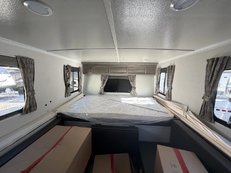 2027 TRAILMANOR 2518 KB