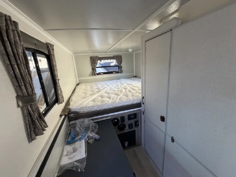 2027 TRAILMANOR 2518 KB