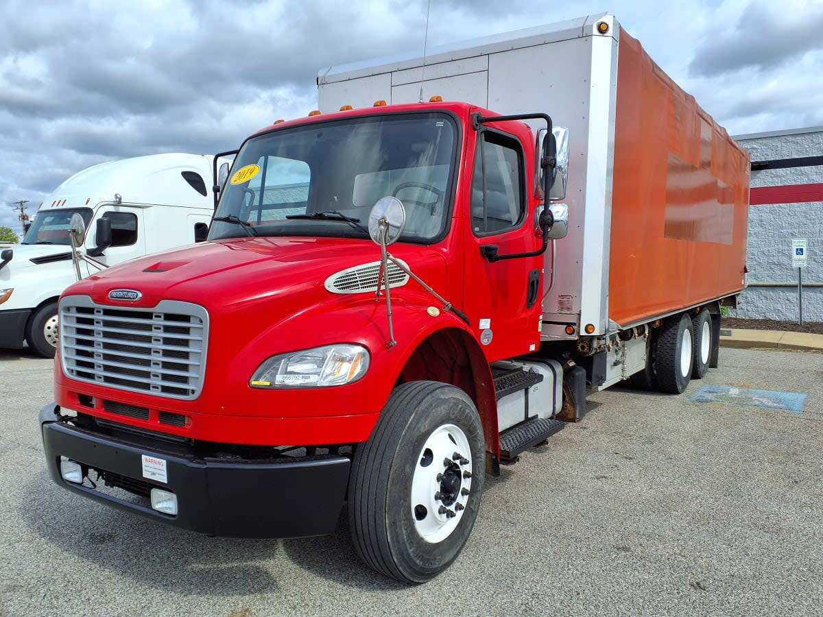 2019 FREIGHTLINER BUSINESS CLASS M2 106 in Cleveland, OH