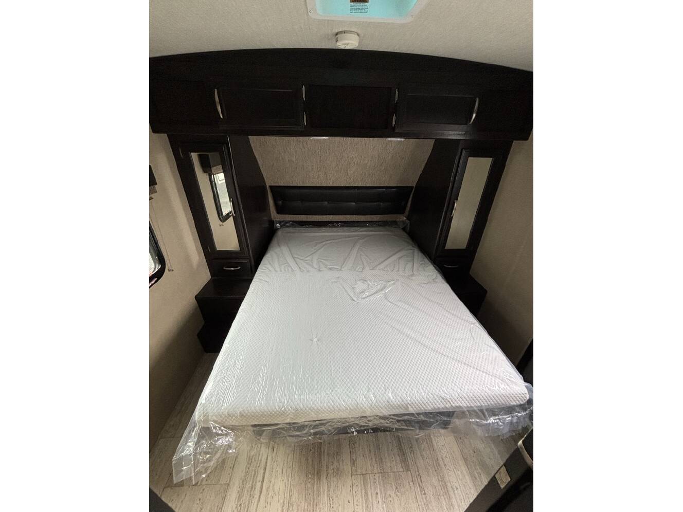 A photo of this 2018 Grand Design IMAGINE 3170BH