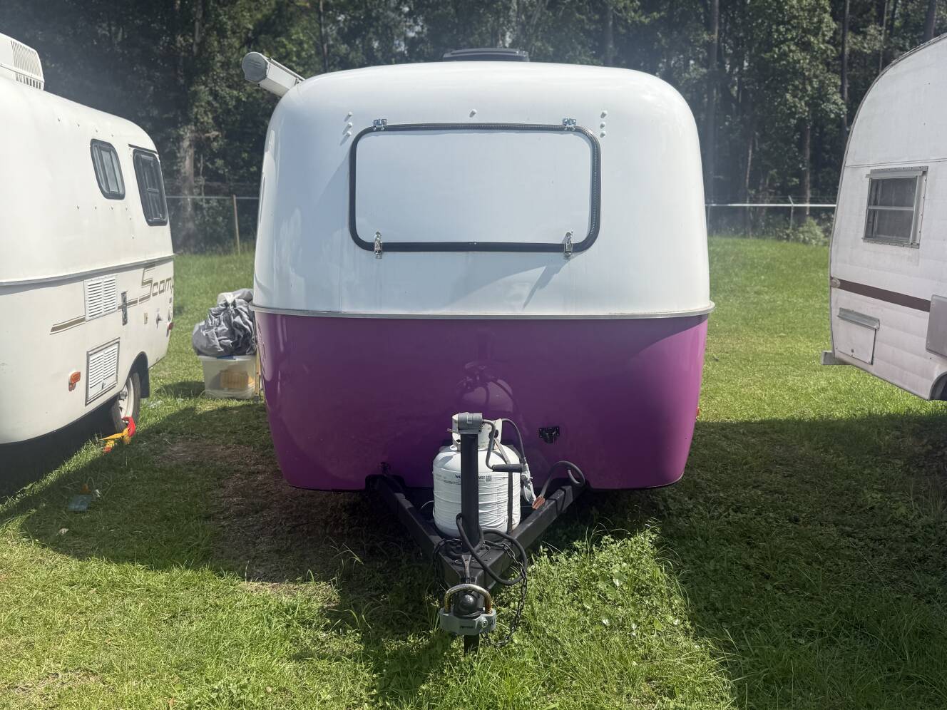 A photo of this 2009 Scamp 13' DELUXE