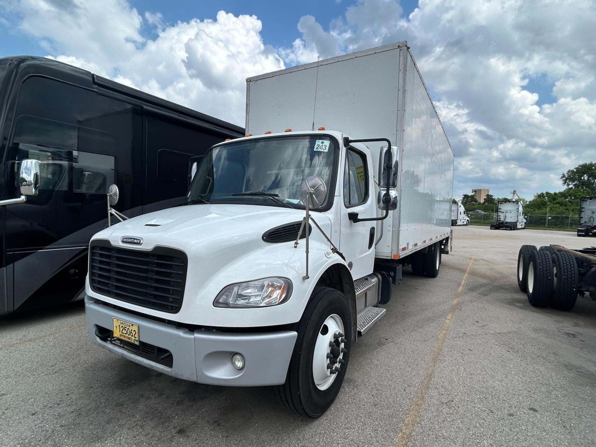 2021 FREIGHTLINER BUSINESS CLASS M2 106 in Dayton, OH