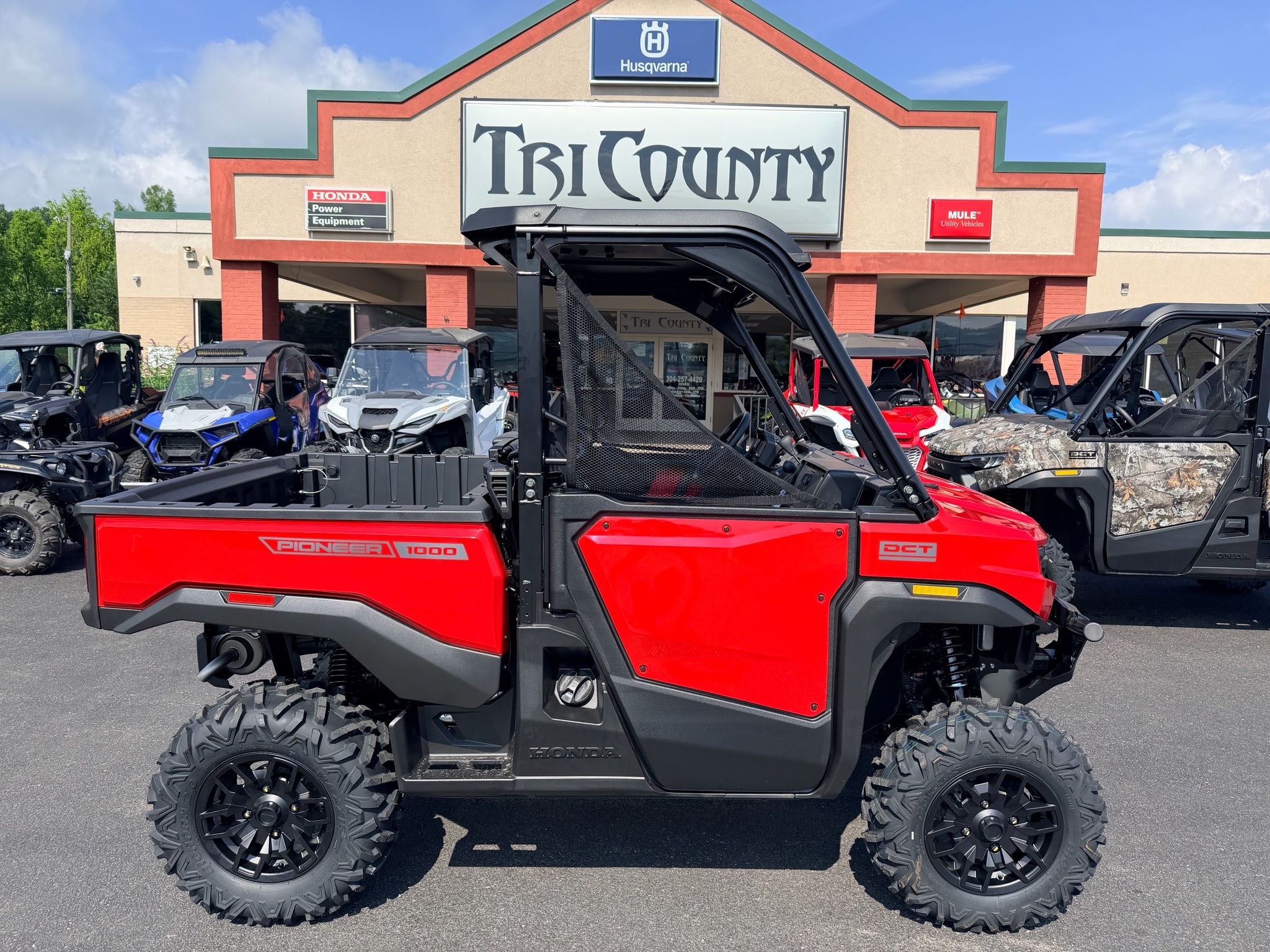 2026 Honda Pioneer 1000 Deluxe in petersburg WV
