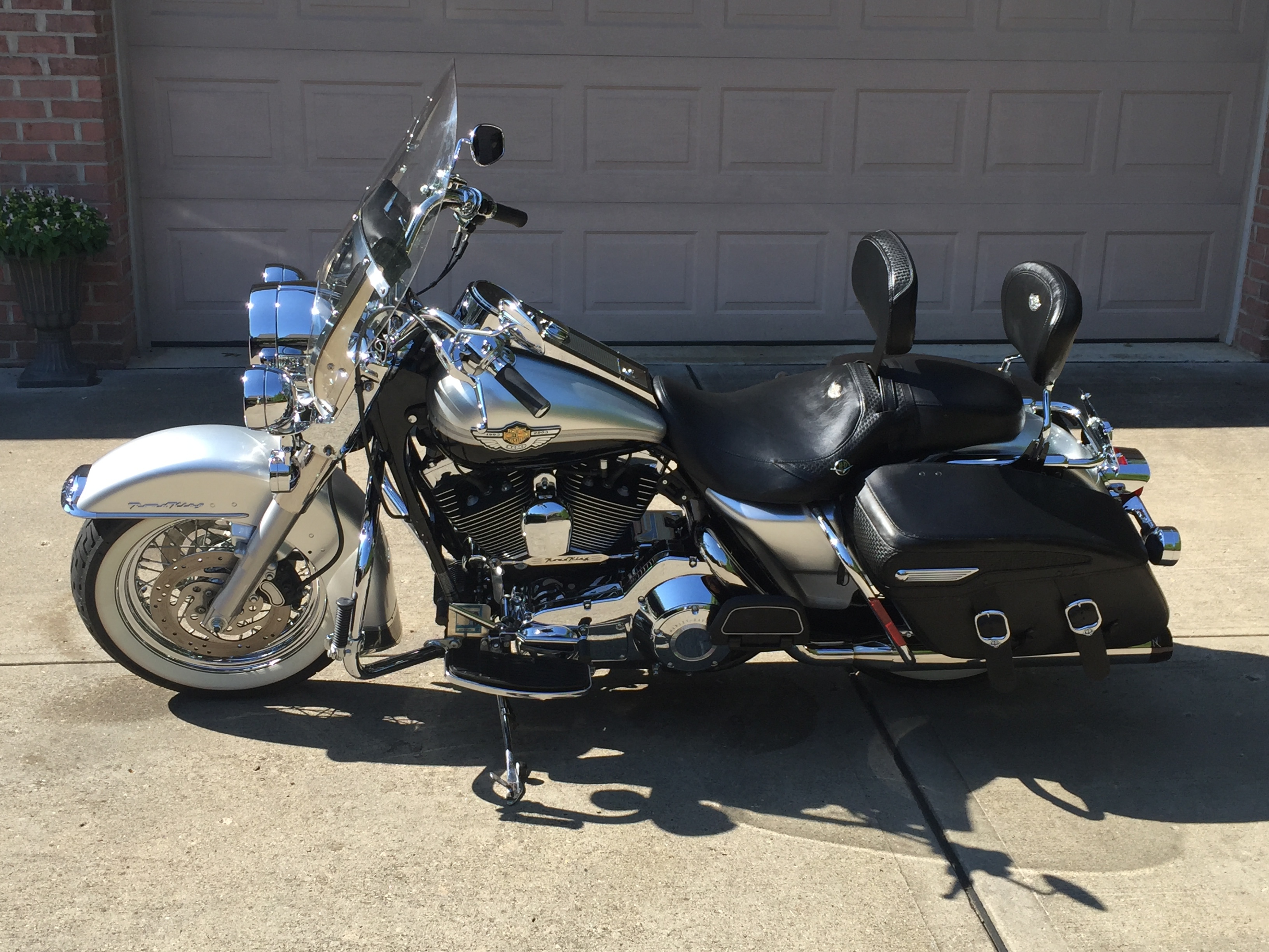 2003 Harley-Davidson ROAD KING CLASSIC in cranberry twp PA