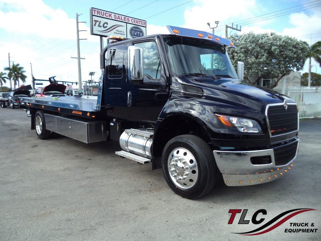 2024 INTERNATIONAL MV607 in Pompano Beach, FL
