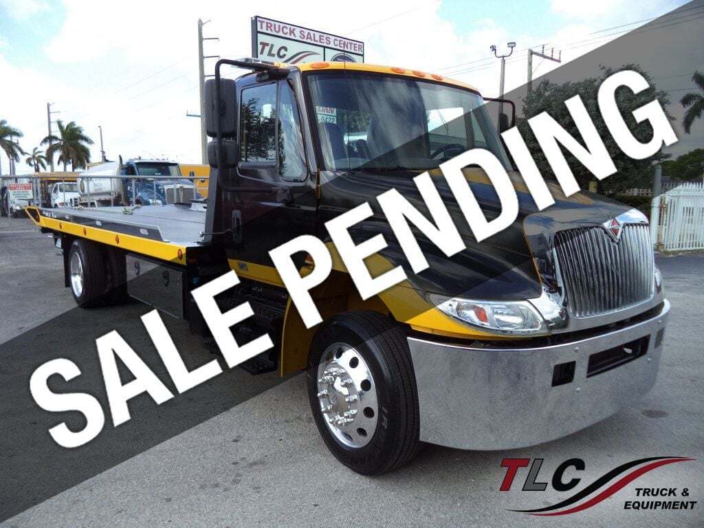 2019 INTERNATIONAL 4300 W/ BRAND NEW 22FT JERRDAN 6 TON XLP BED PLUS MORE in Pompano Beach, FL