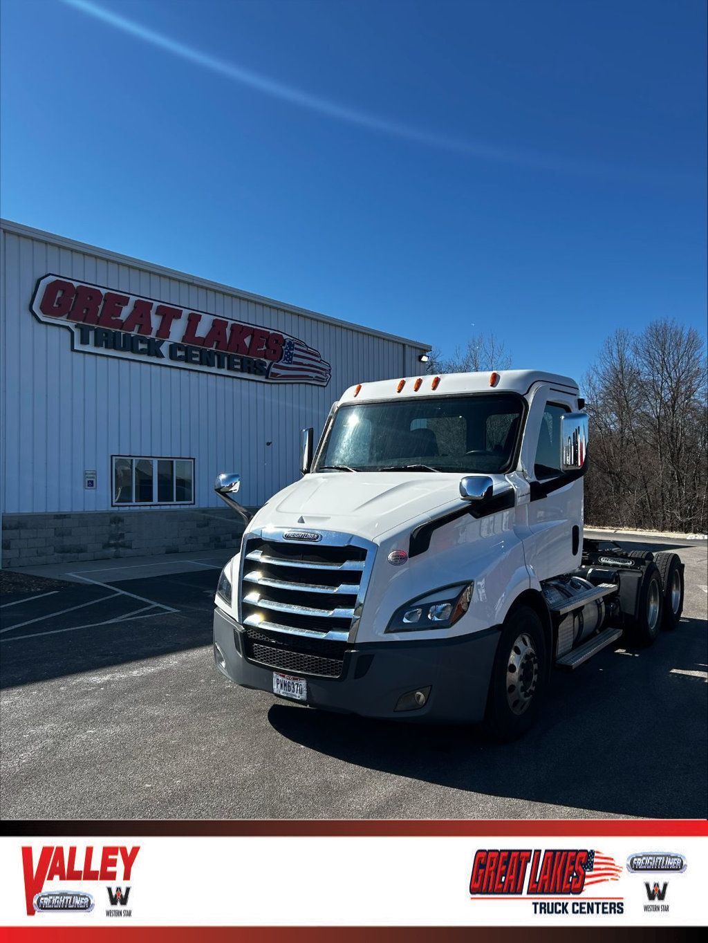 2021 Freightliner CASCADIA in Akron, OH