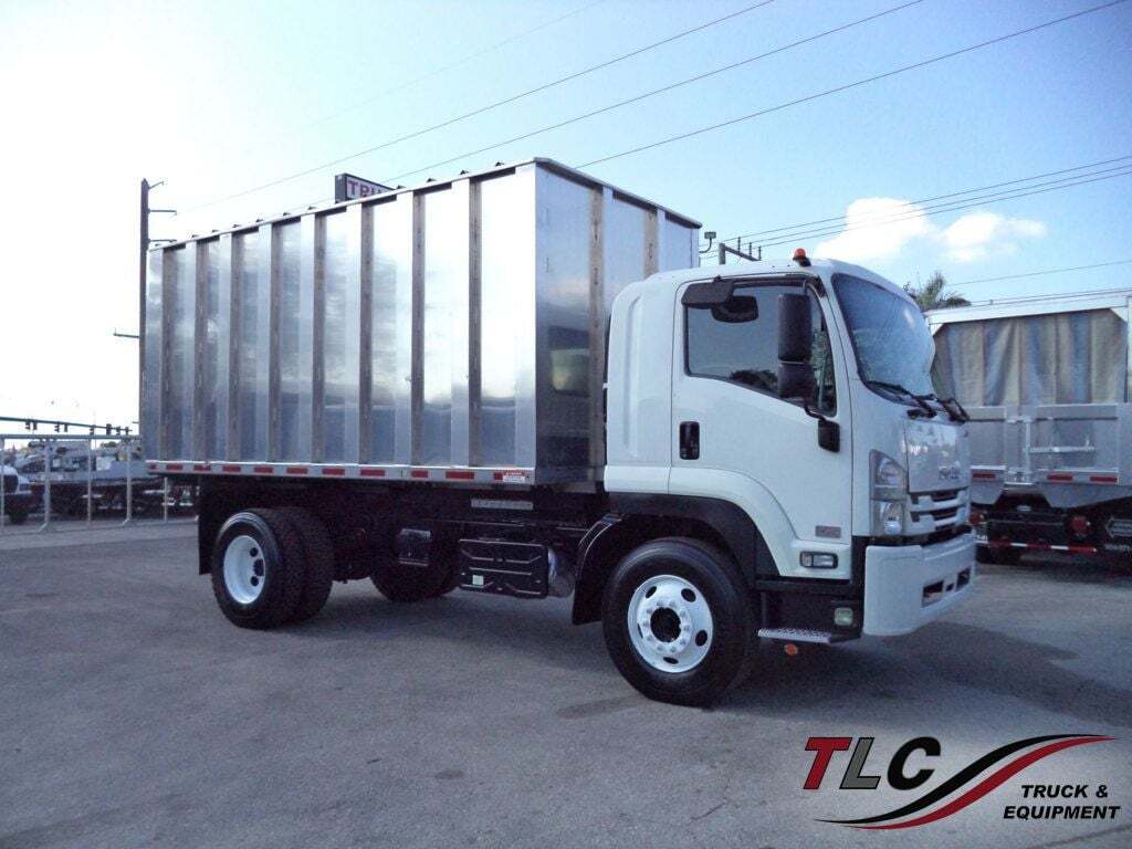 2018 ISUZU FTR in Pompano Beach, FL