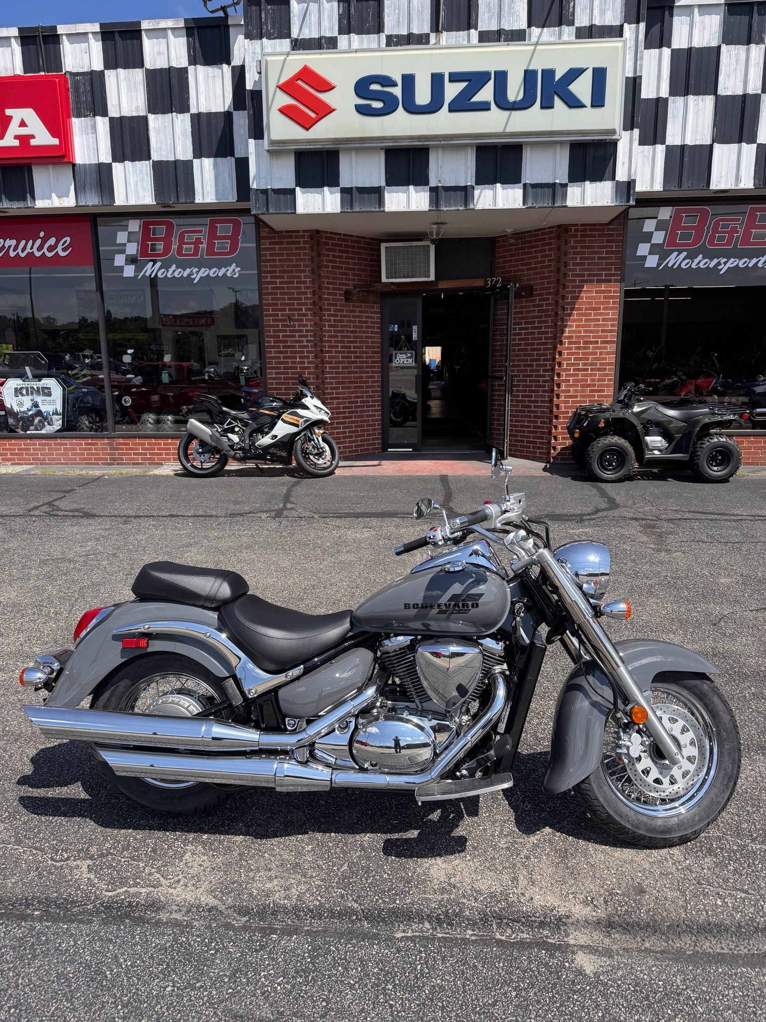 2025 Suzuki Boulevard C50 C50 in Woonsocket, RI
