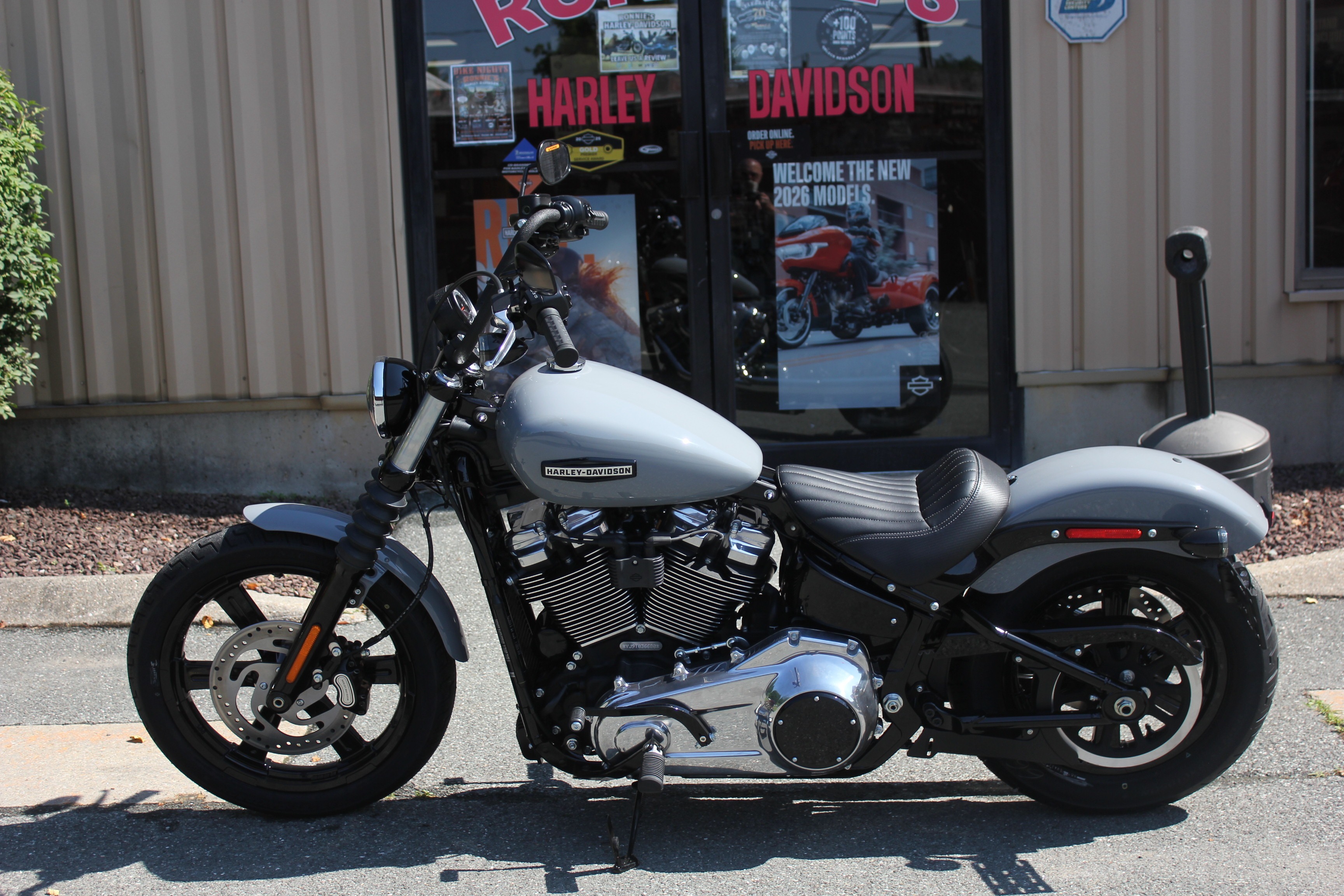 2026 Harley-Davidson Street Bob® in Pittsfield, MA