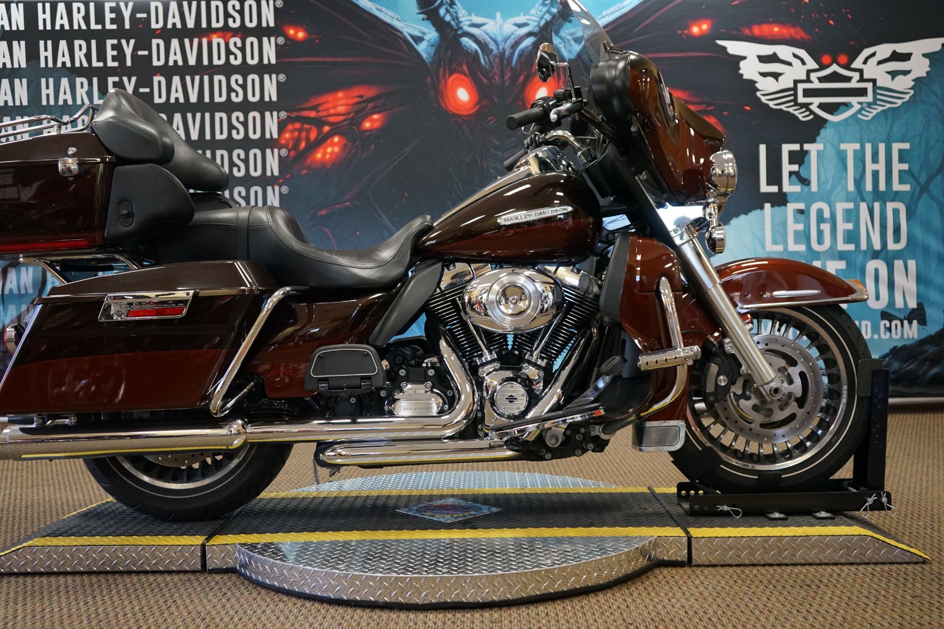 2011 Harley-Davidson Electra Glide® Ultra Limited ULTRA LIMITED in Williamstown, WV