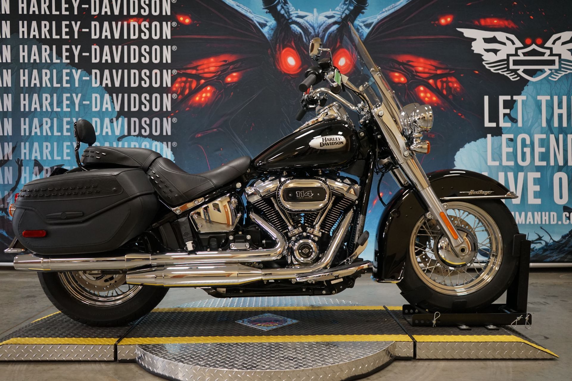 2024 Harley-Davidson Heritage Classic 114 CLASSIC in Williamstown, WV