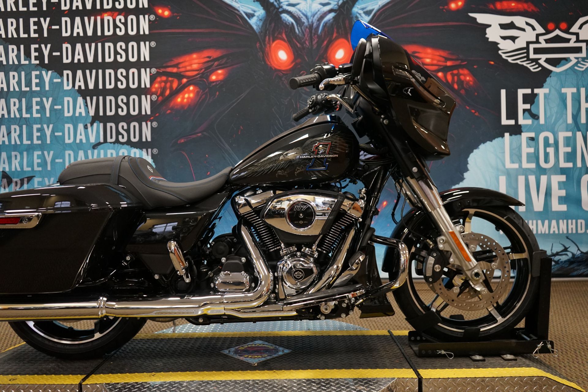 2026 Harley-Davidson Street Glide® in Williamstown, WV