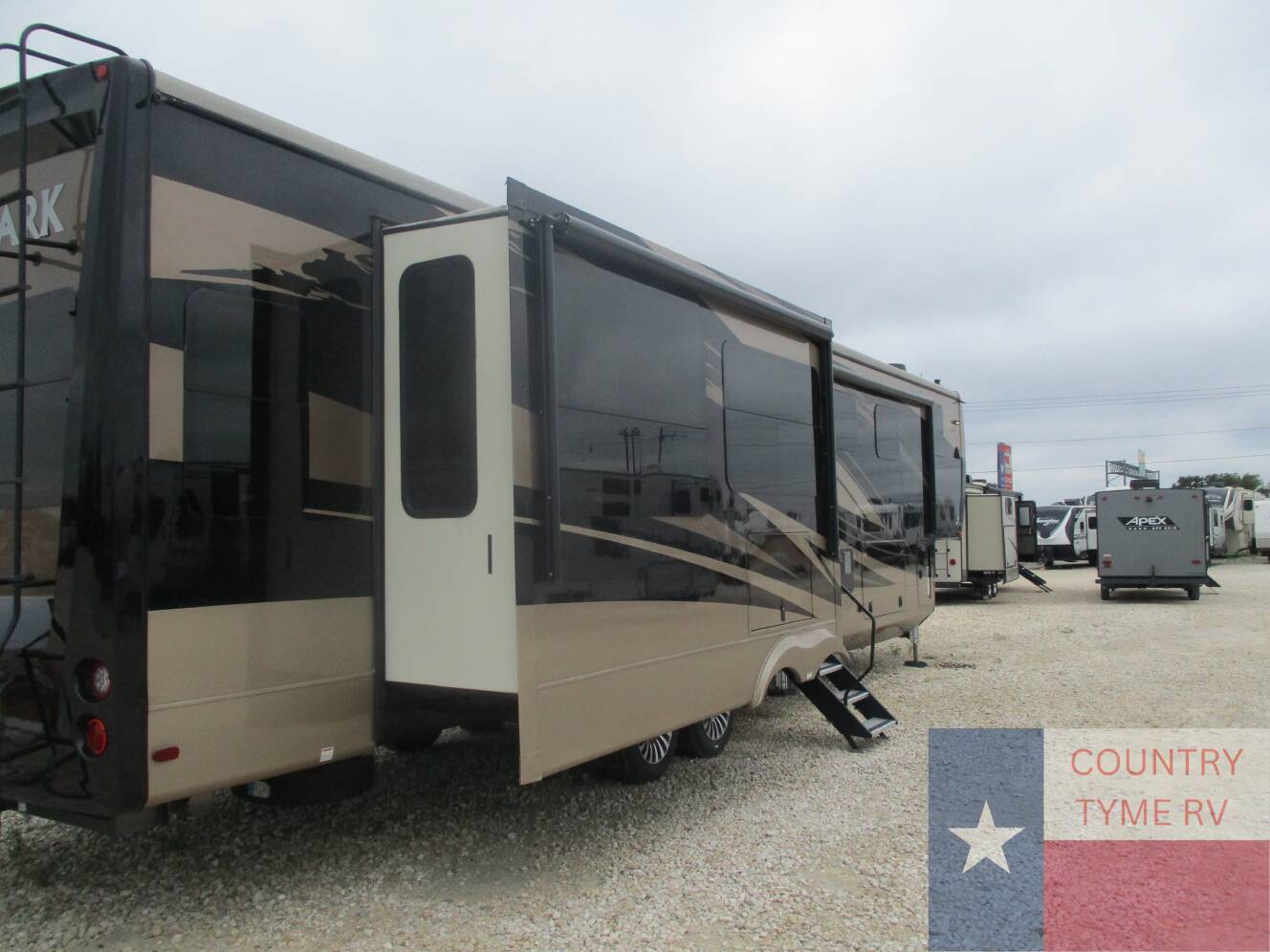 A photo of this 2022 Heartland Landmark 365 LM Newport