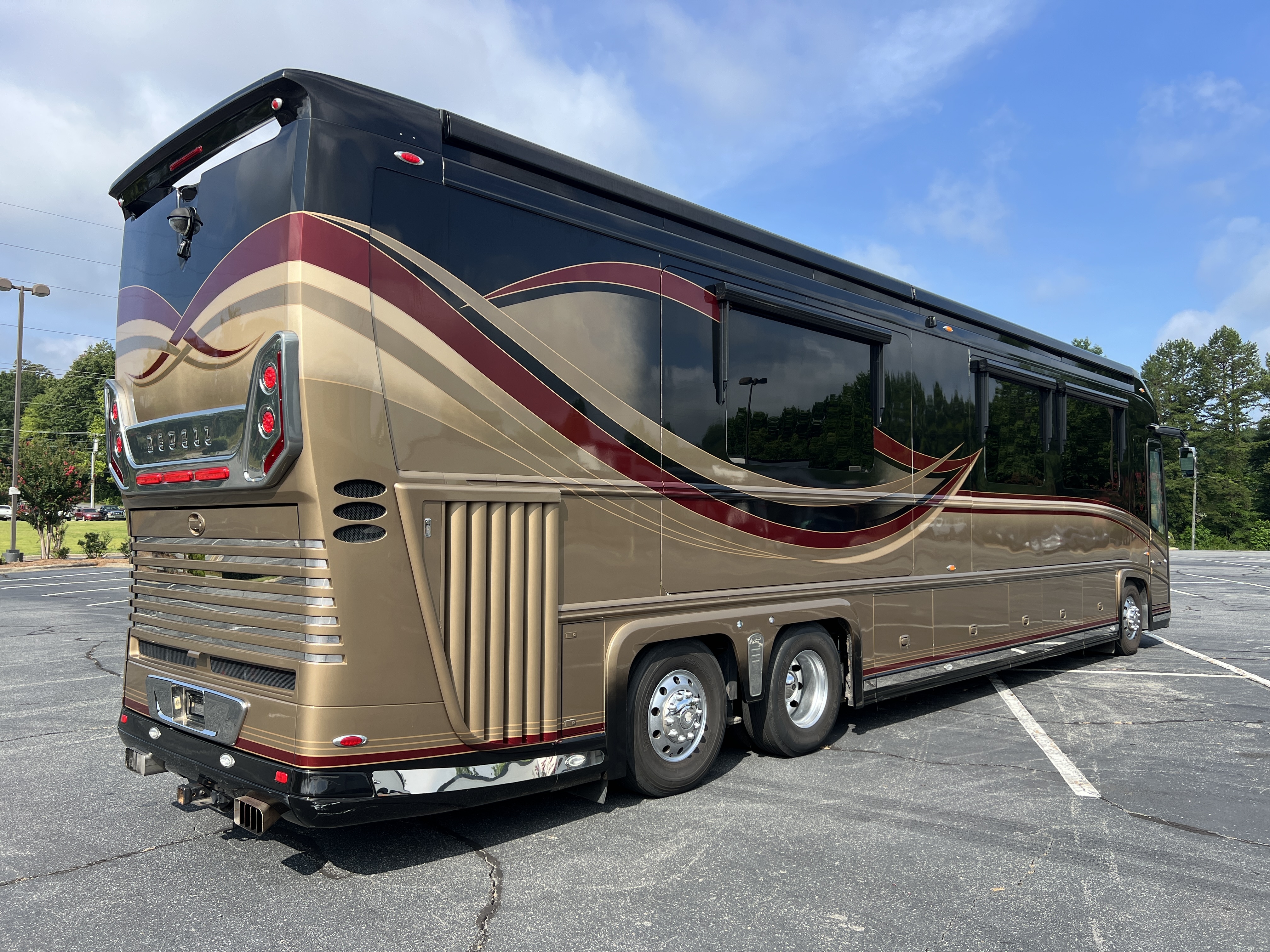 2012 Newell Coach P2000I in concord NC