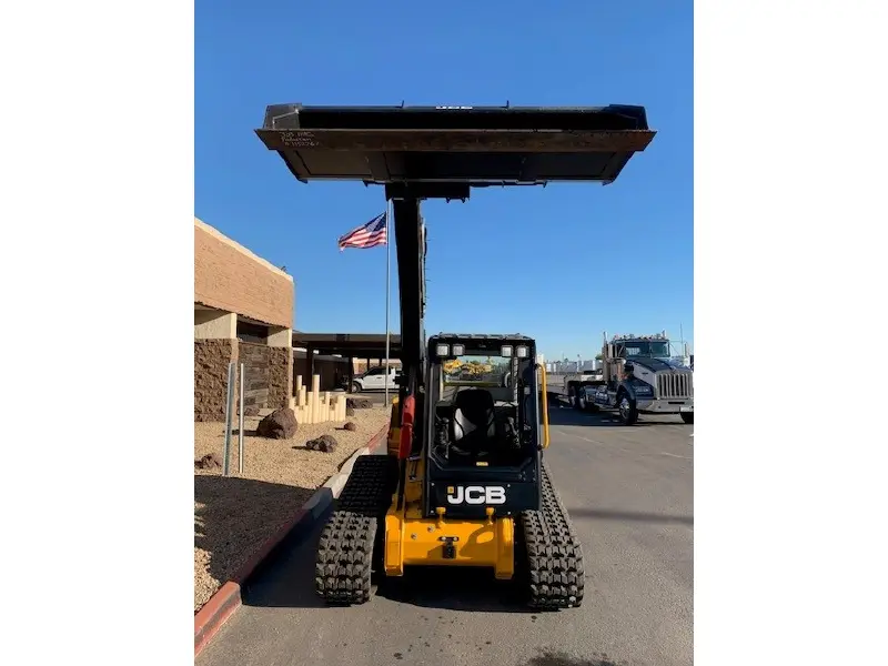 2025 JCB 270T