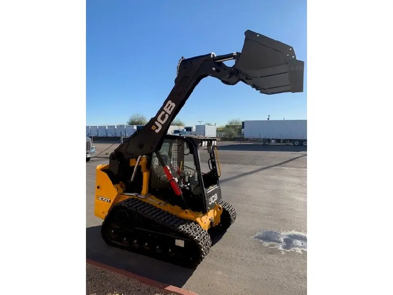 2025 JCB 270T