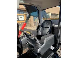 2025 JCB 270T