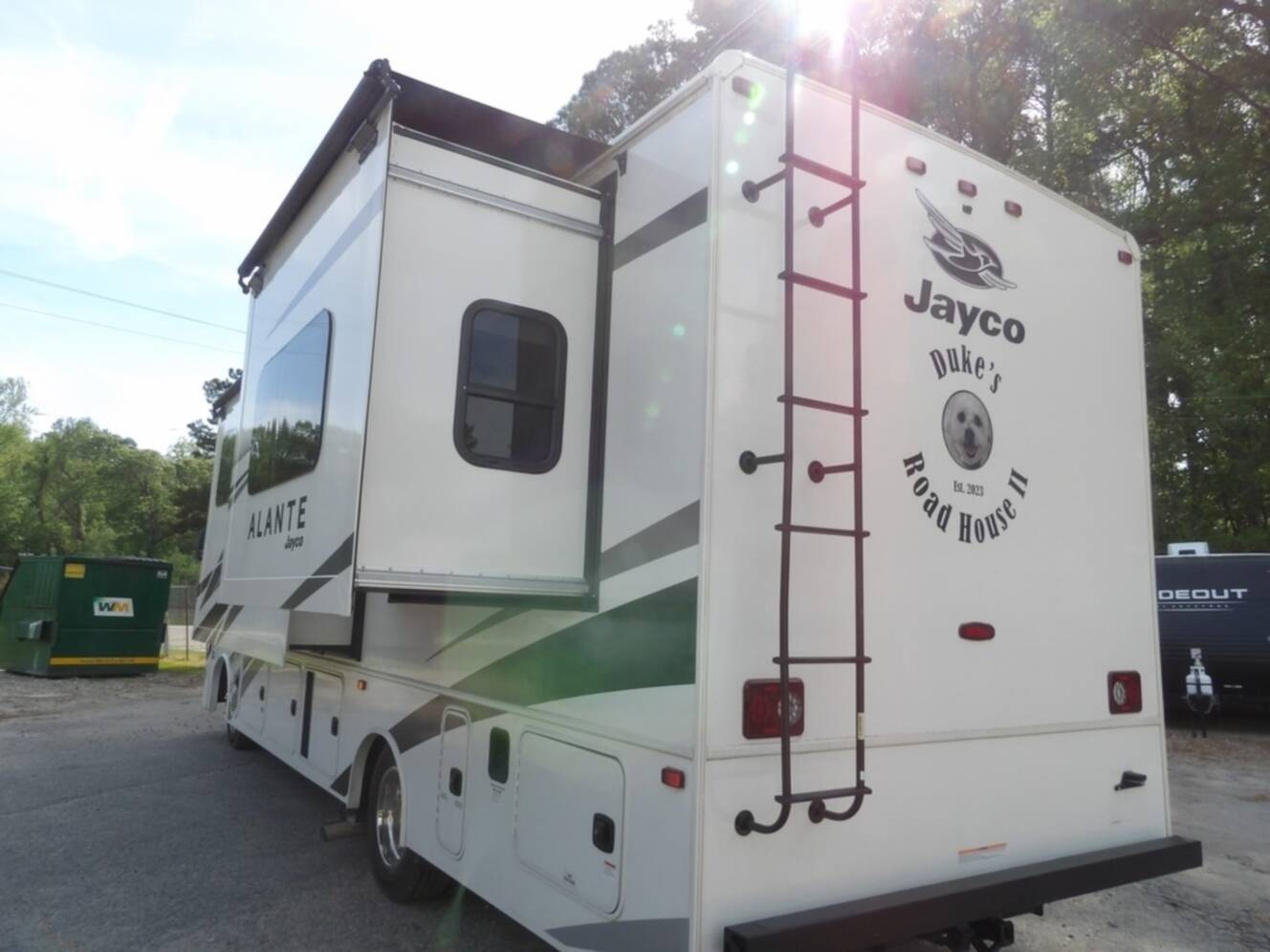 A photo of this 2024 Jayco Alante 27A