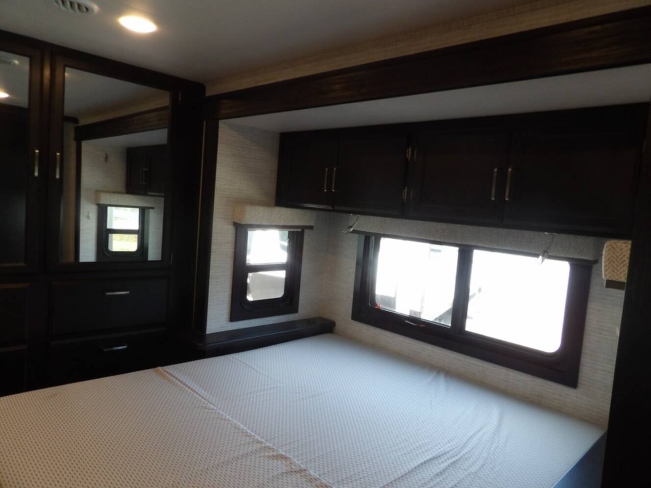 A photo of this 2024 Jayco Alante 27A