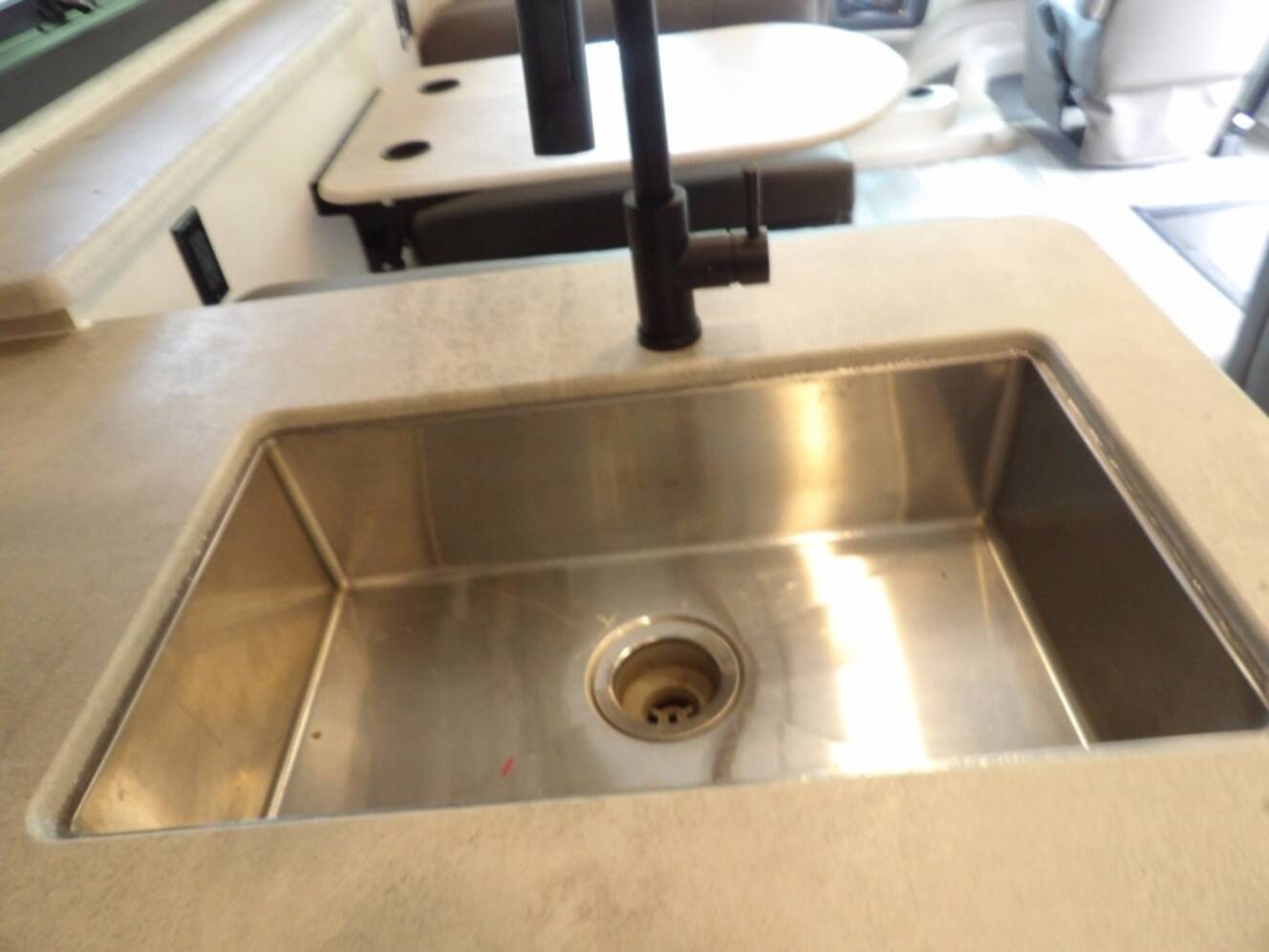 A photo of this 2024 Jayco Alante 27A