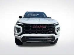 2023 GMC CANYON