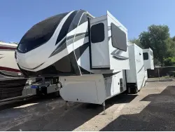 2025 GRAND DESIGN SOLITUDE 382WB R