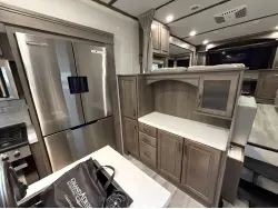 2025 GRAND DESIGN SOLITUDE 382WB R