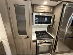 2025 GRAND DESIGN SOLITUDE 382WB R