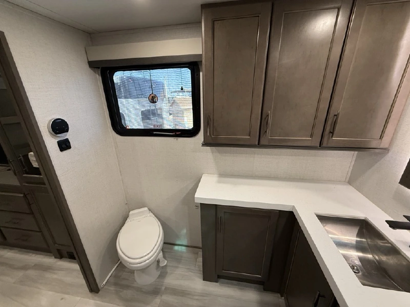 2025 GRAND DESIGN SOLITUDE 382WB R