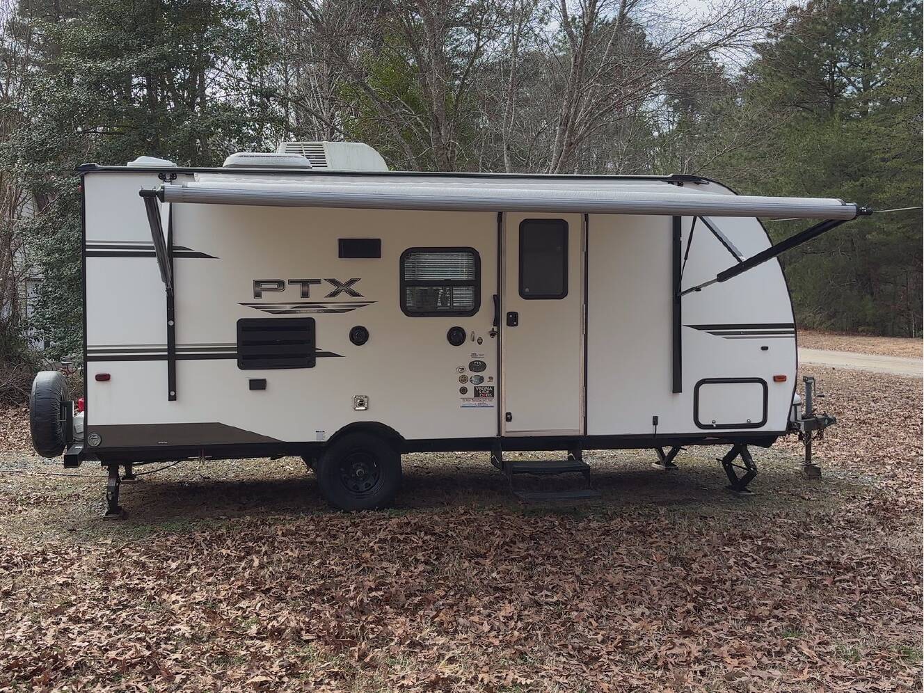 A photo of this 2019 Prime Time PTX 170BHS